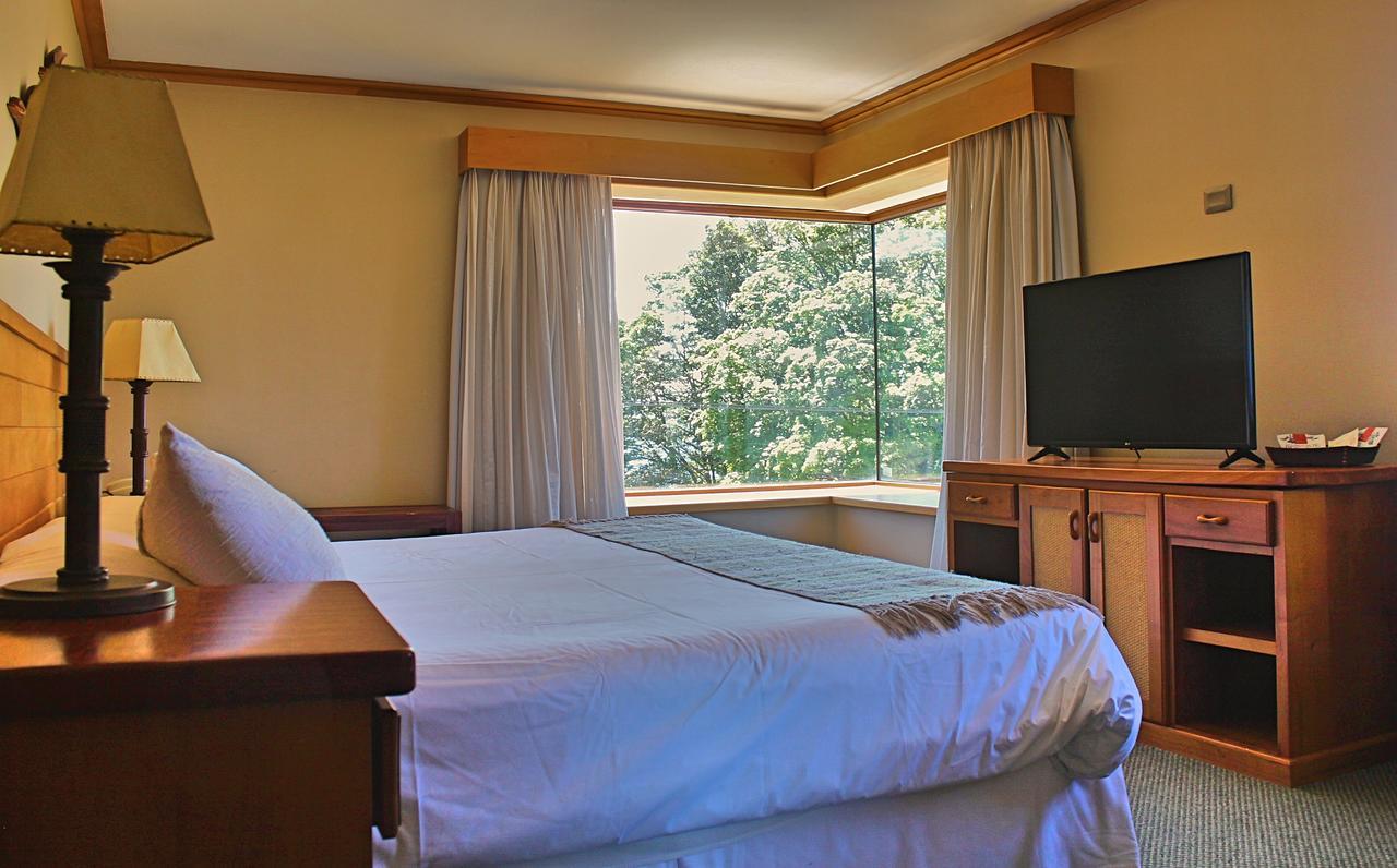 Hotel Puelche ปูแอร์โตบารัส ภายนอก รูปภาพ